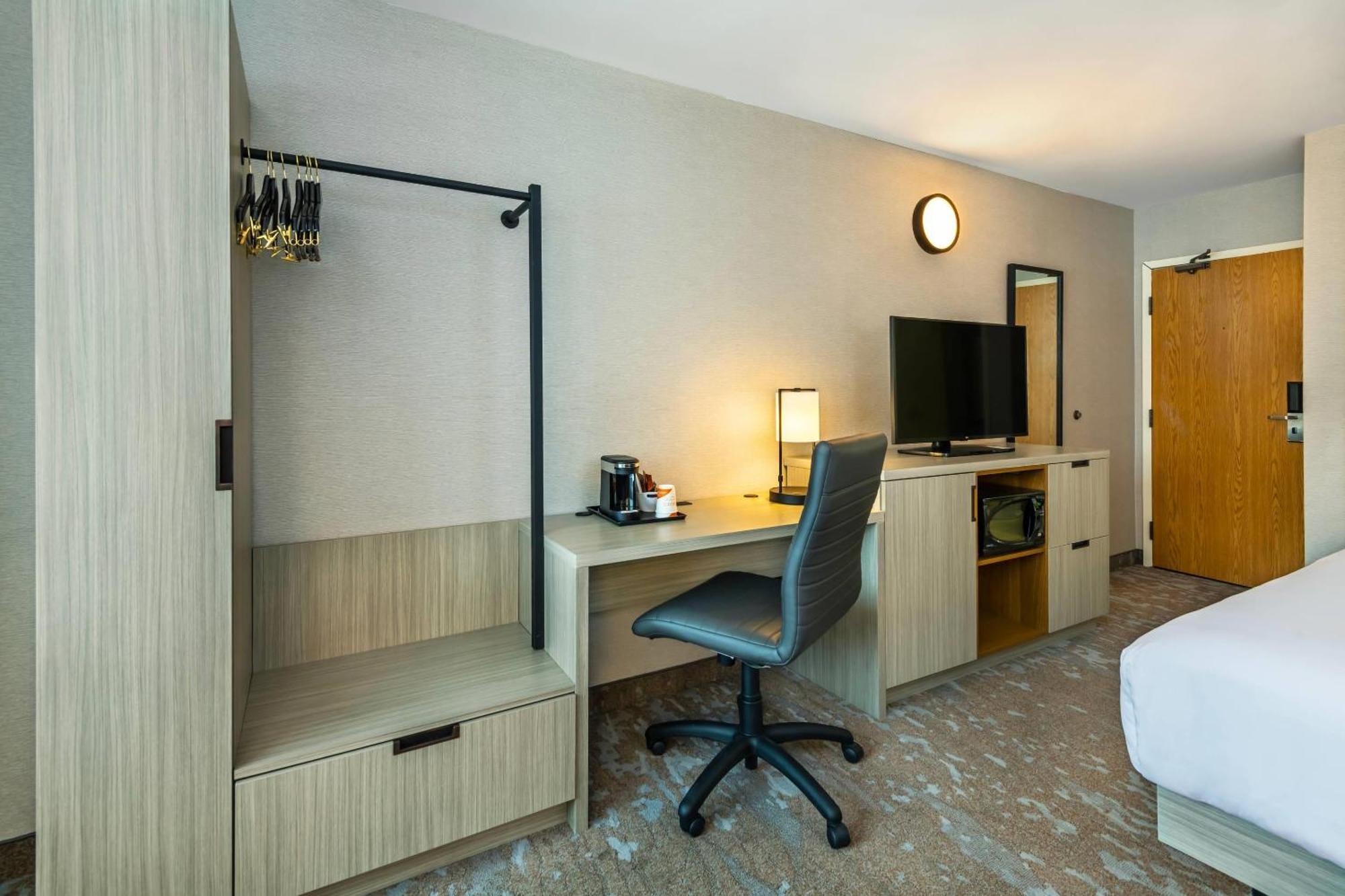 Comfort Inn גטינו מראה חיצוני תמונה